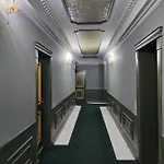 ホテル Lotus 3*