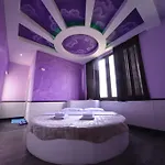 ホテル Lotus 3*