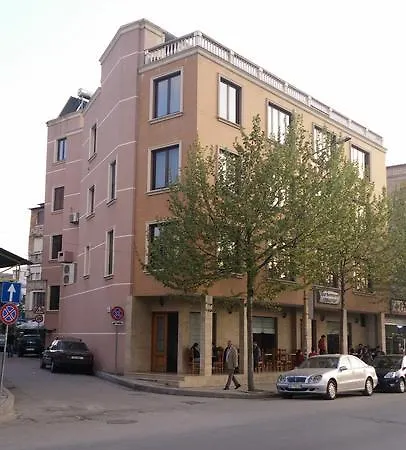 Hotel Lotus